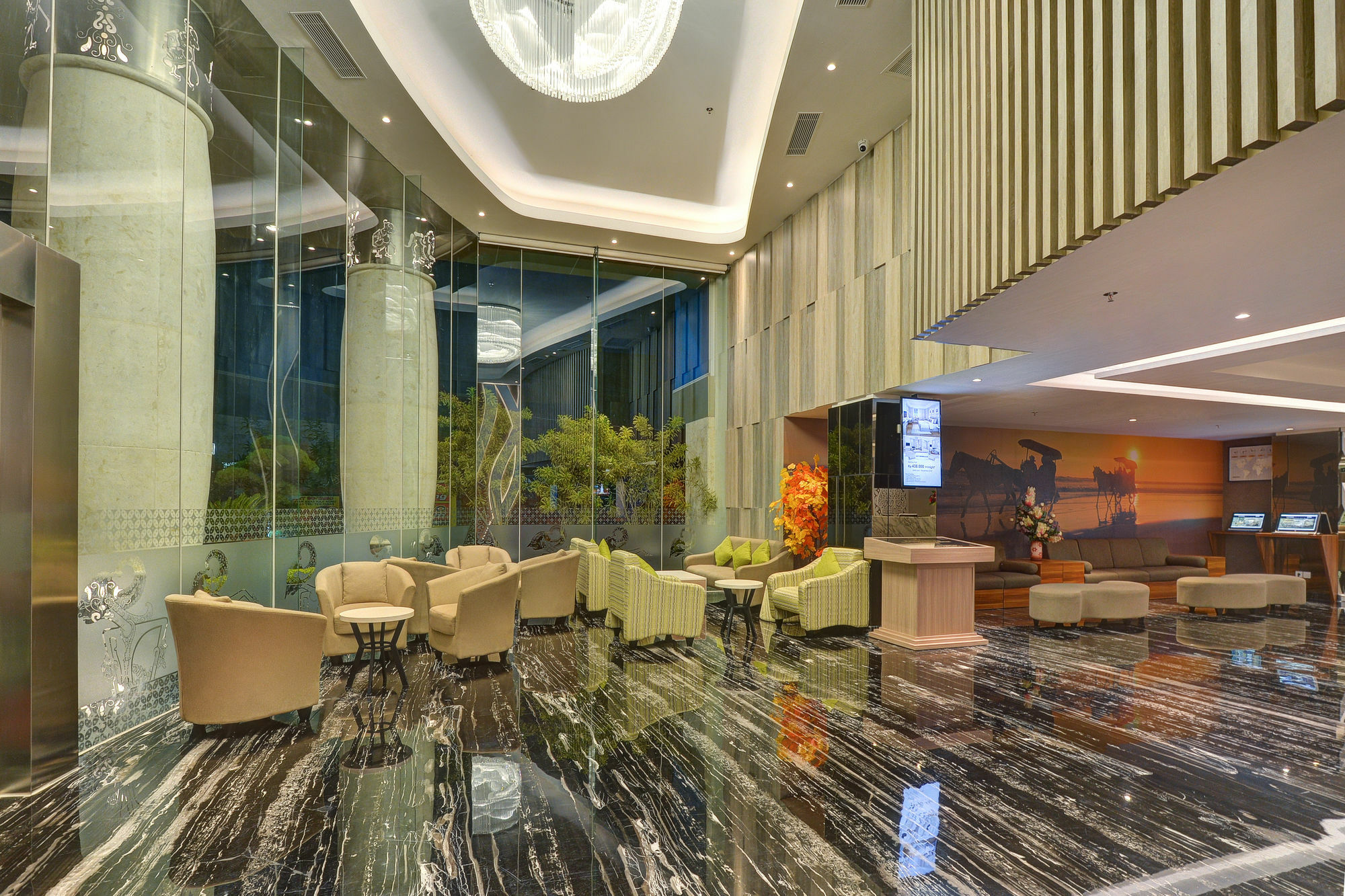 Platinum Adisucipto Hotel & Conference Center Kalasan Exterior foto
